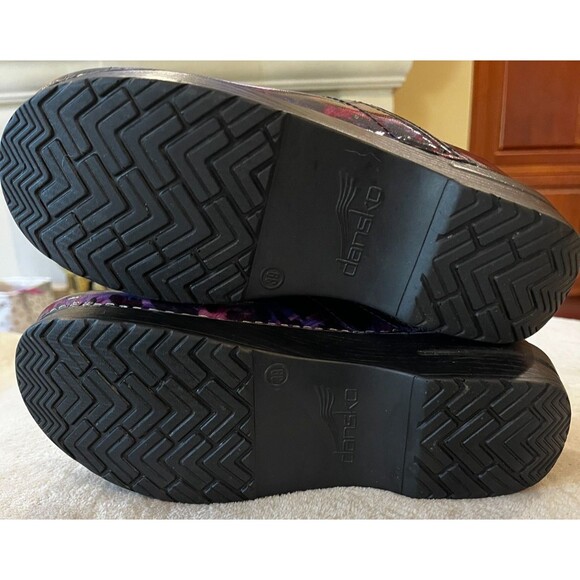 Dansko Size 39 ( US 8.5-9) Purple Leopard Print Professional Nursing Clogs Shoes - Picture 9 of 10